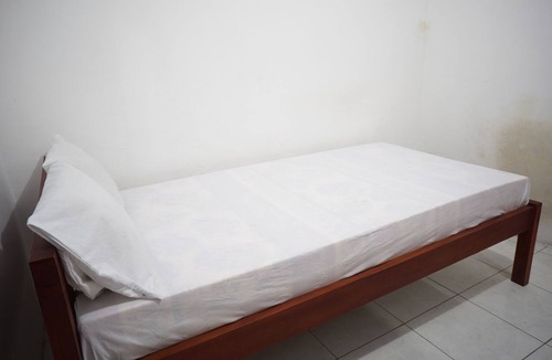 Malang Hotel | OYO 95348 Kost Baituna Syariah