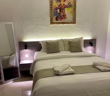 Lovina Villa | Peaceful Tropical Villa with private pool