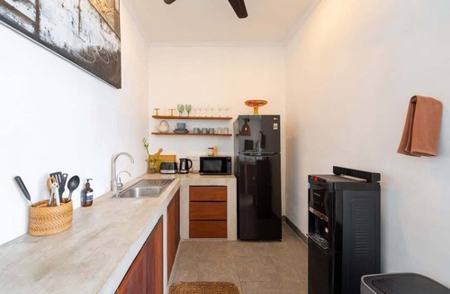 Batu Bolong House | Private Canggu Villa w/Pool Near Beaches & Cafes