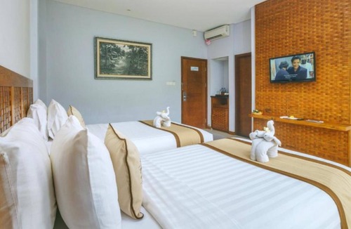 Kelusa Hotel | Private suite in Ubud, sleeps 2 people, surrounded by lush green surroundings