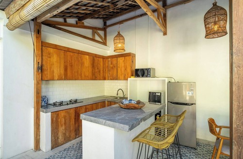 Downtown Kuta Villa | Private Villa 4-Bedroom with swimming pools in central legian