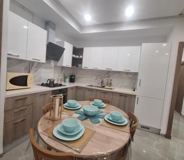Chott Mariem Apartment | Résidence Costa G42, vue mer, piscine, accès direct plage