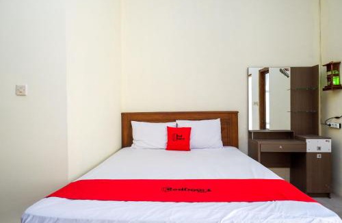 Banaran Hotel | RedDoorz Syariah at Umbul Ponggok Waterpark Klaten