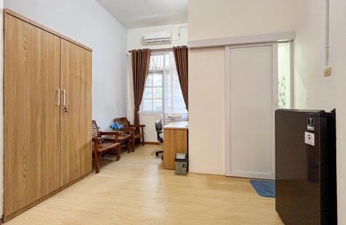 Malang Hotel | RedDoorz Syariah @ Jl. Candi Kalasan