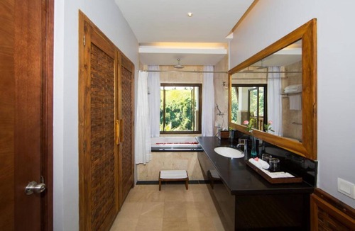 Kelusa Hotel | Relax and unwind at the resort