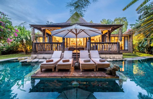 Umalas Villa | River Garden Sanctuary Luxury Joglo Villa 6 Guests