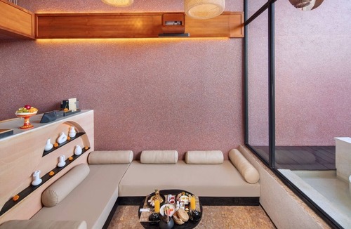 Sanur Resort | Romantic 1BR Grand Suite Near Sanur Beach