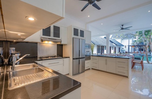 Drupadi Villa | Seminyak, 10BDR, BEACHSIDE, GREAT INCLUSIONS