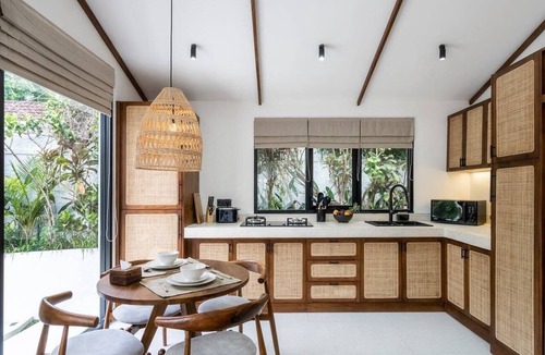 Penestanan Villa | Serene 2BR Ubud Villa - Poolside Garden and Gazebo