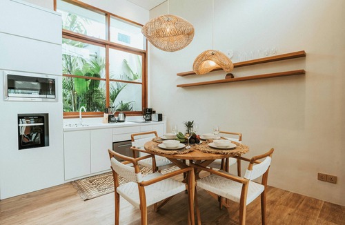 Pererenan Villa | Skylight Bathtub Private Pool Oasis Serene Tropical Villa Near Canggu Beach