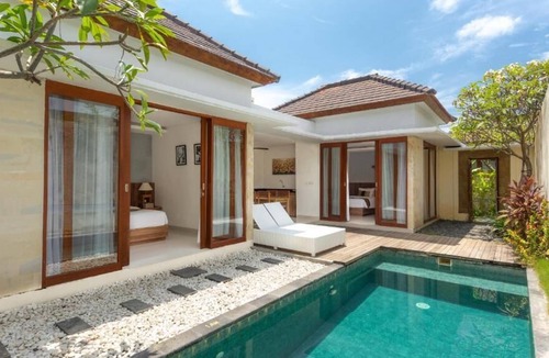 Raya Kuta Villa | Spacious 2 Bedroom Private Pool Villa