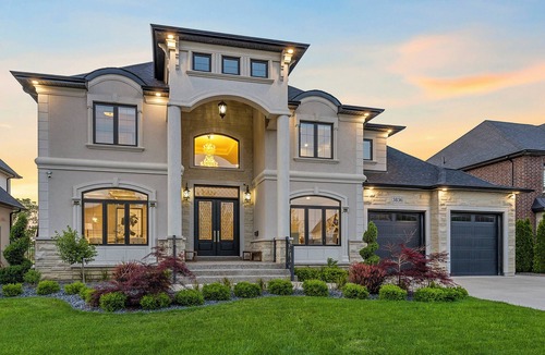 LaSalle Villa | Spacious 5-bedroom villa in amazing Seven Lakes golf course in Windsor