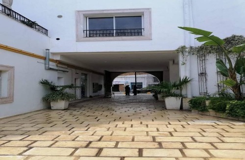 Hammamet Apartment | Spacious luxury apartment with all mod cons with terrace & swimming pool & parking