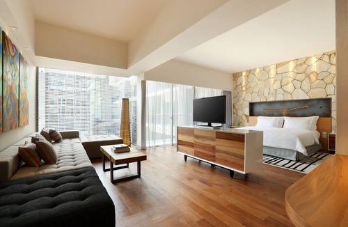 Legian Hotel | Spacious Modern Suite with Free Minibar Items (T Sand Suite17)