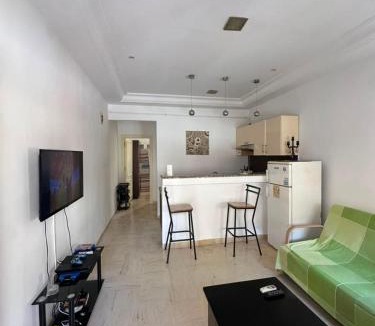 Les Berges Du Lac II Apartment | Studio Lac 2 Ideal for professionals-tourists, fully equipped, 2 air conditioners