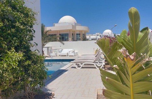 Djerba Midun House | Stunning home overlooking the ocean and the golf course