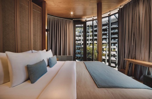 Batu Bolong Resort | Stylish 1BR Rooftop Villa Near Canggu Beach