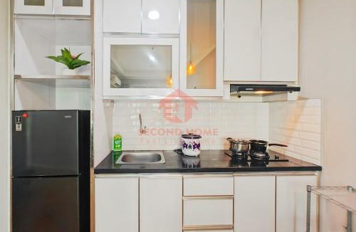 Kelapa Gading Barat Apartment | Stylish 2BR MOI Apt Pool, Gym, Wi-Fi