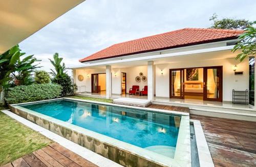 Tibubeneng Apartment | Stylish 3BR Pool Villa 5 Min to Beach Canggu