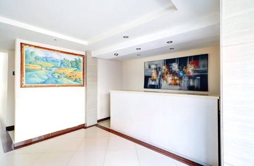 Teuku Umar House | Stylish Delux Twin Stay with Free WiFi and Parking