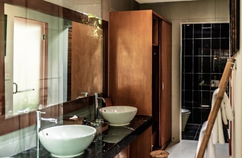 Dewi Sri Hotel | Sweet and Romantic One Bedroom Villa in Seminyak