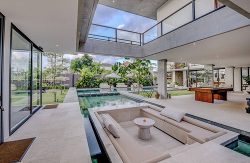 Babakan Villa | Tama House