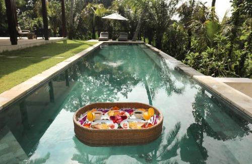 Kedewatan Villa | The Jangala Luxury Retreat Ubud-Villa Sungai