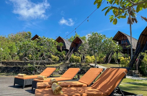 Bukit Hotel | The Kirana Ungasan