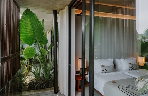 Berawa Hotel | The Komu Canggu Bali