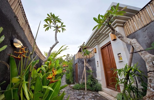 Berawa Villa | The Tamantis Villas