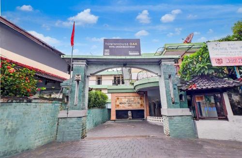 Downtown Kuta Hotel | Townhouse Oak @lebak Bene Near Kuta Beach