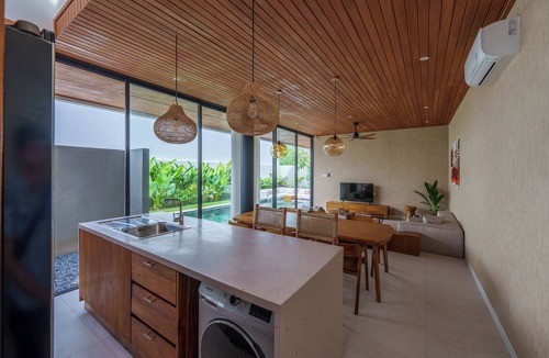 Buduk Villa | Tropical Escape ,3 Bedroom Villa near Canggu