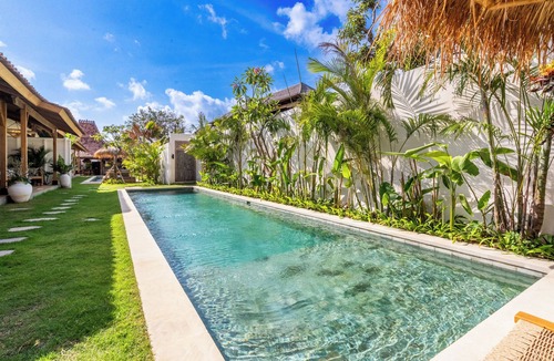 Pecatu Villa | Tropical retreat connected 8bdrs villas in Bingin