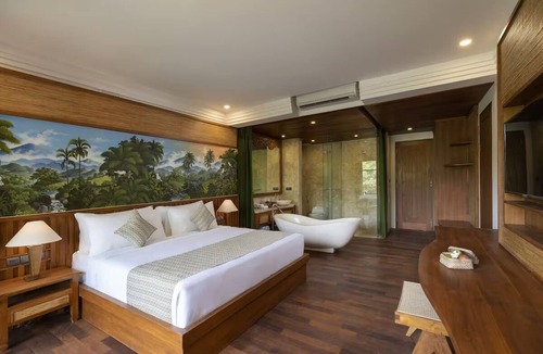 Melayang Hotel | Ubud Forest Hideaway Near Monkey Forest with Outdoor Pool, Yoga & Dining