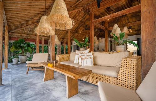 Padonan Villa | Villa Almar - Unique and Spacious 3BR Villa in Canggu