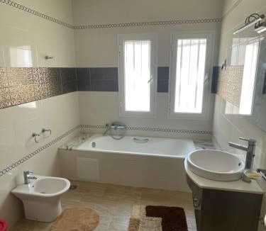 Hammam Al Agzaz Villa | Villa D'or