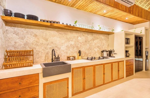 Laksmana Villa | Villa El Gaucho 9BR Sauna & Jacuzzi Prime Location