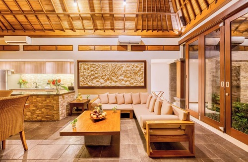 Petitenget Villa | Villa Jalamati - 3 BDR Luxury Escape, Prime Location