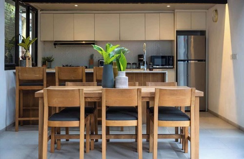 Berawa Villa | Villa Kelana 3BDR, Berawa - Breakfast Included!