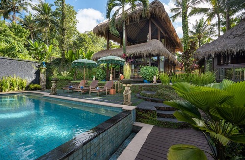 Kelusa Villa | Villa Kupu-Kupu