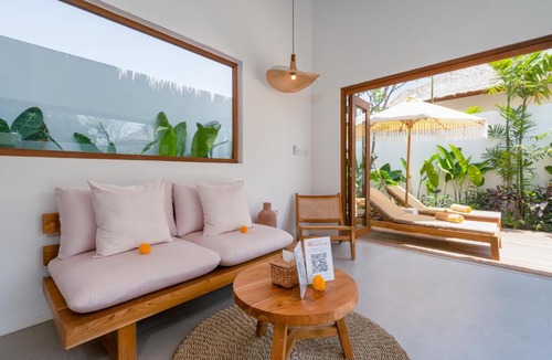 Beraban Villa | Villa Lounes 2 - Private Luxury 1BR Villa near Nyanyi Beach & Luna Beach Club