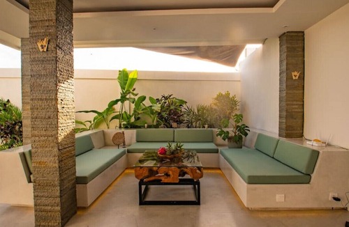 Drupadi Villa | Villa Luisa · Rice field view 3 BR villa Seminyak beach side