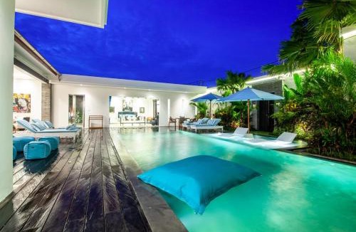 Berawa Villa | Villa Mette, 3BR Luxury Pool Villa, Walk to Beach & Finns Beach Club