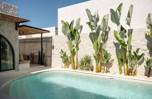 Munggu Villa | Villa Naxos w/3 BR, private pool, 100 m to ocean