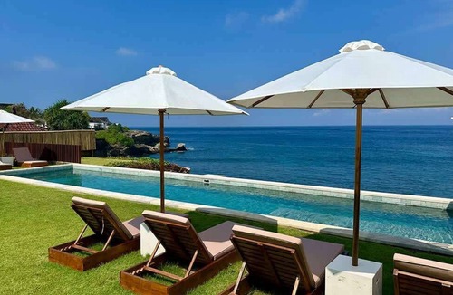 Mushroom Bay Villa | Villa Ocean Blue - 4 Bedroom Villa