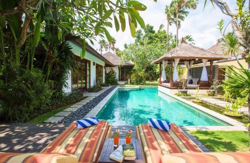 Sanur Villa | Villa Seriska Satu Sanur,a Luxury 4-Bedroom Villa, 5 mins walk to ICON Mall, Beach & 24hrs Security