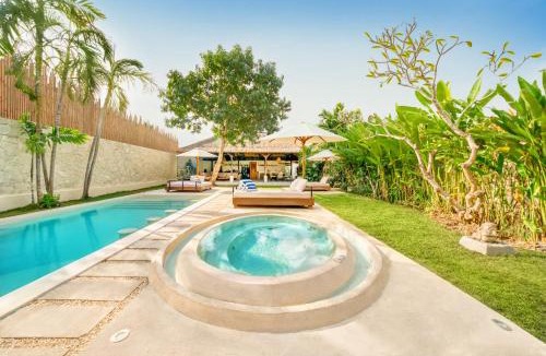 Petitenget Villa | Villa Toscana - 7 BDR Luxury Villa with private pool