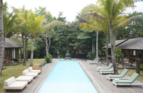 Nyambu Bed & Breakfast | Villa Yellow