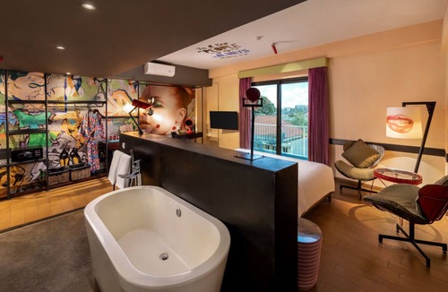 Petitenget Hotel | Viva Dash Hotel Seminyak