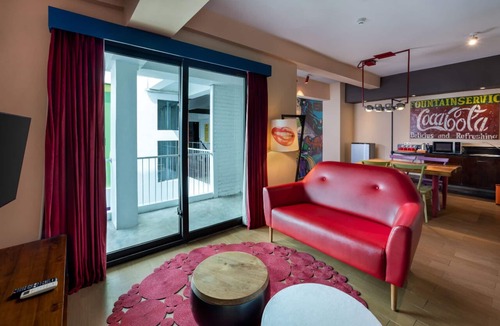 Petitenget Hotel | Viva Dash Hotel Seminyak